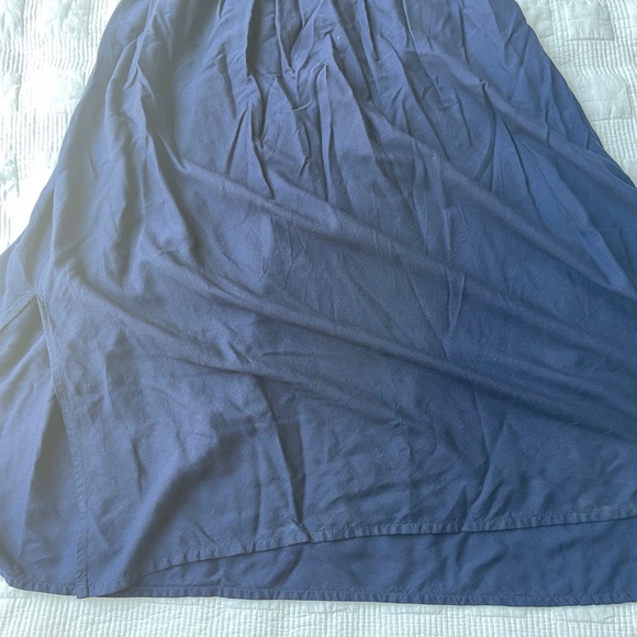 Bardot Cindy Off Shoulder Smocked MIDI Dress Size 8 Medium - Picture 5 of 8